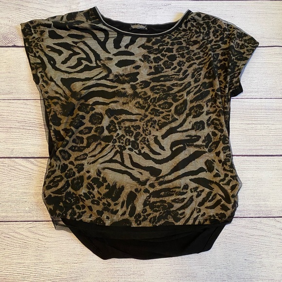 Cheetah print top - Picture 1 of 6
